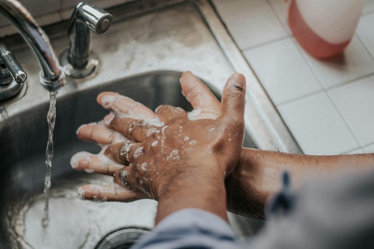 Kebersihan makanan dan persiapan dapur selamat